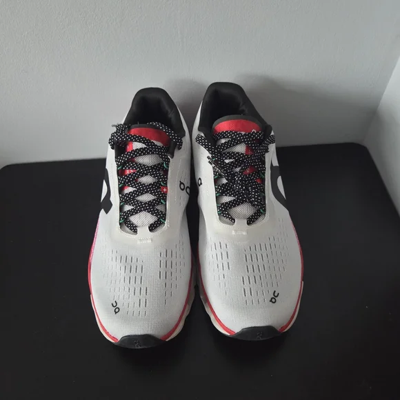 On Cloud Cloudmonsters- White red and pink - Picture 2 of 7